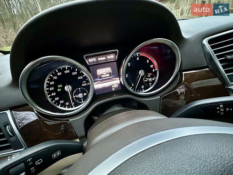 Внедорожник / Кроссовер Mercedes-Benz M-Class 2013 в Черновцах