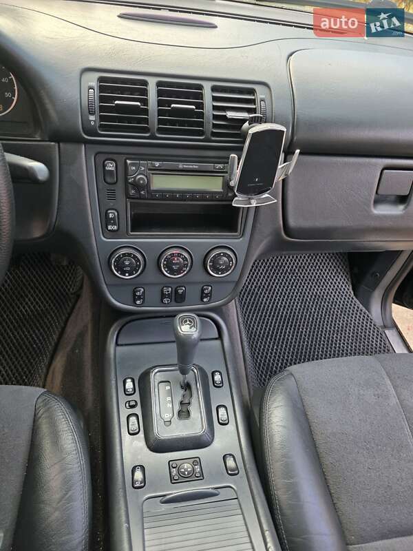 Внедорожник / Кроссовер Mercedes-Benz M-Class 2004 в Ивано-Франковске фото 12 Внедорожник / Кроссовер Mercedes-Benz M-Class 2004 в Ивано-Франковске