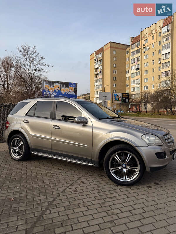 Внедорожник / Кроссовер Mercedes-Benz M-Class 2006 в Ивано-Франковске фото 25 Внедорожник / Кроссовер Mercedes-Benz M-Class 2006 в Ивано-Франковске