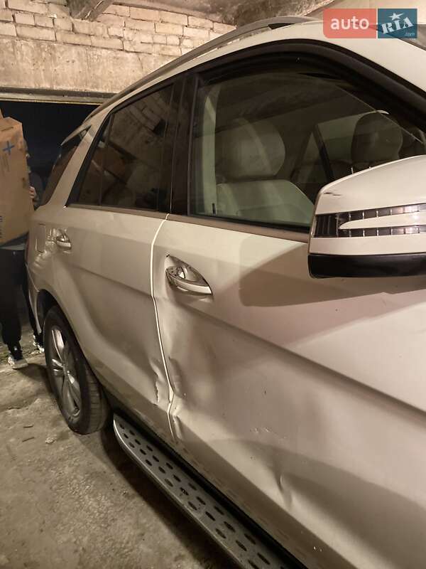 Внедорожник / Кроссовер Mercedes-Benz M-Class 2013 в Львове фото 31 Внедорожник / Кроссовер Mercedes-Benz M-Class 2013 в Львове