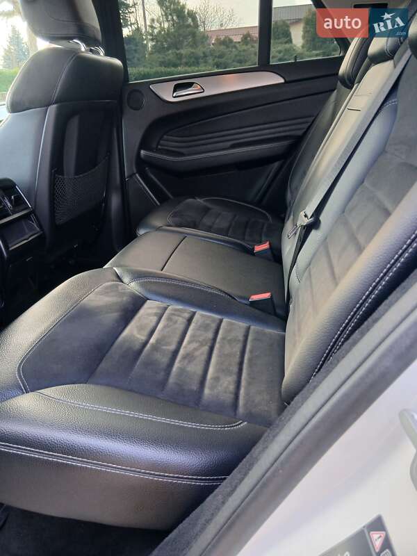 Позашляховик / Кросовер Mercedes-Benz M-Class 2012 в Южному