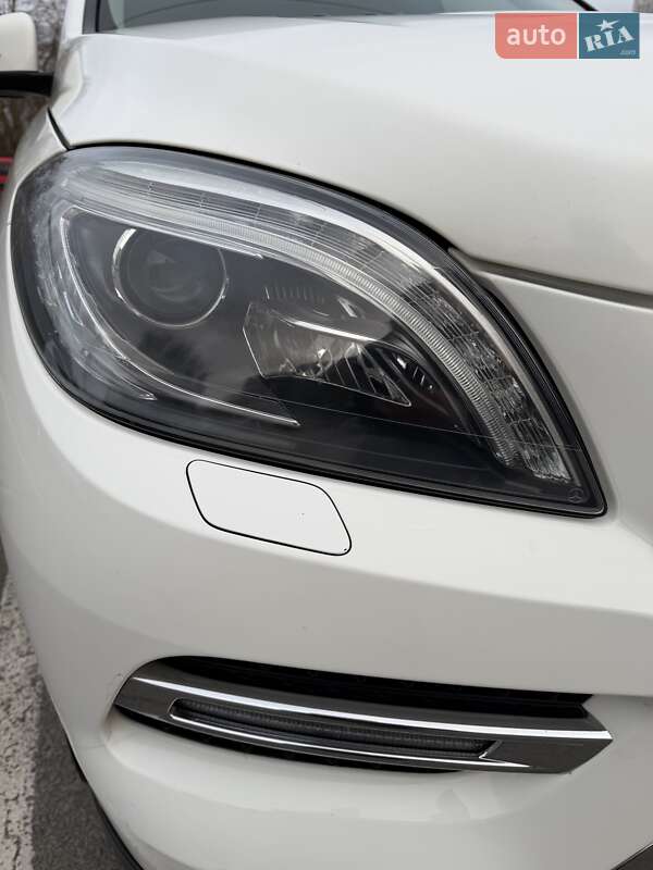 Внедорожник / Кроссовер Mercedes-Benz M-Class 2013 в Днепре фото 25 Внедорожник / Кроссовер Mercedes-Benz M-Class 2013 в Днепре