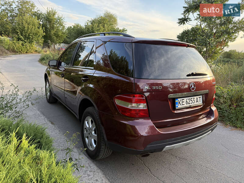 Внедорожник / Кроссовер Mercedes-Benz M-Class 2007 в Новомосковске фото 10 Внедорожник / Кроссовер Mercedes-Benz M-Class 2007 в Новомосковске