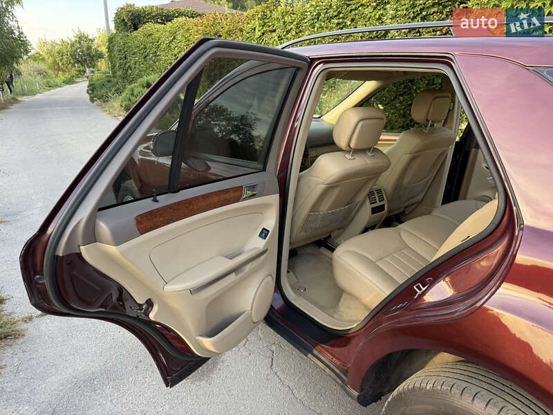 Внедорожник / Кроссовер Mercedes-Benz M-Class 2007 в Новомосковске фото 40 Внедорожник / Кроссовер Mercedes-Benz M-Class 2007 в Новомосковске