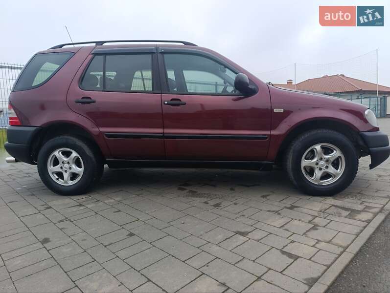 Внедорожник / Кроссовер Mercedes-Benz M-Class 1998 в Сумах фото 13 Внедорожник / Кроссовер Mercedes-Benz M-Class 1998 в Сумах