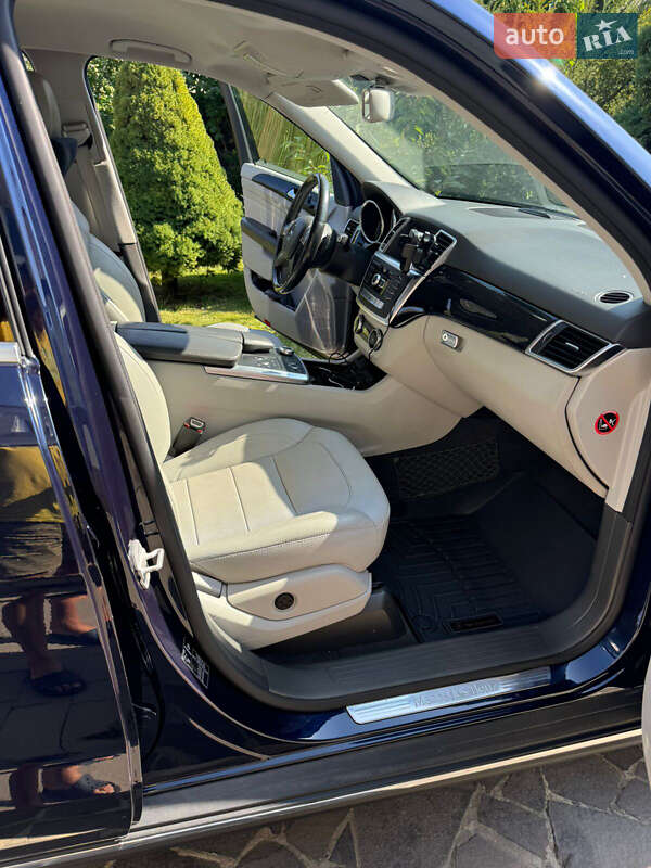 Внедорожник / Кроссовер Mercedes-Benz M-Class 2014 в Бродах