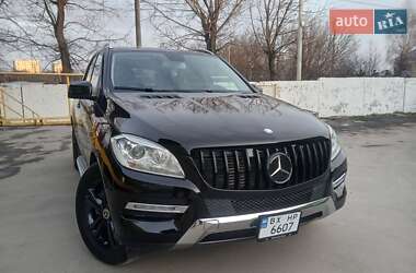 Позашляховик / Кросовер Mercedes-Benz M-Class 2012 в Хмельницькому