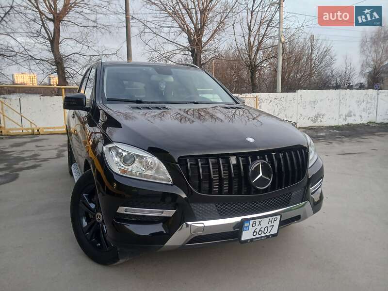Внедорожник / Кроссовер Mercedes-Benz M-Class 2012 в Хмельницком