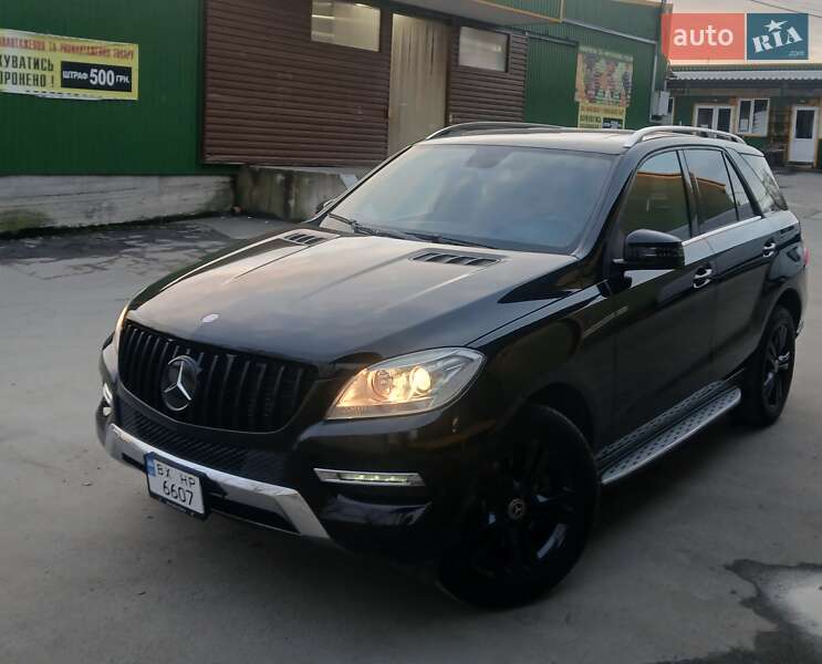 Внедорожник / Кроссовер Mercedes-Benz M-Class 2012 в Хмельницком
