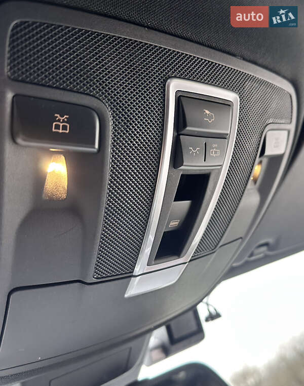 Внедорожник / Кроссовер Mercedes-Benz M-Class 2012 в Черновцах