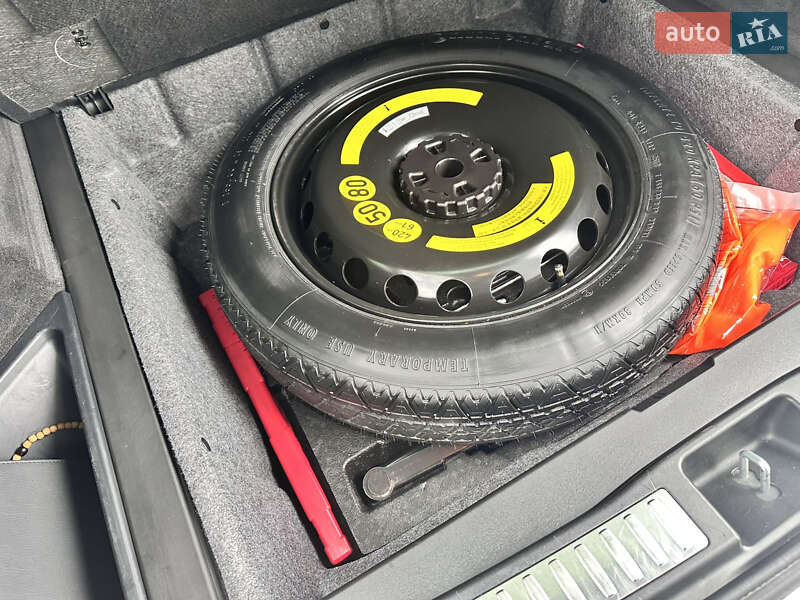 Внедорожник / Кроссовер Mercedes-Benz M-Class 2012 в Черновцах