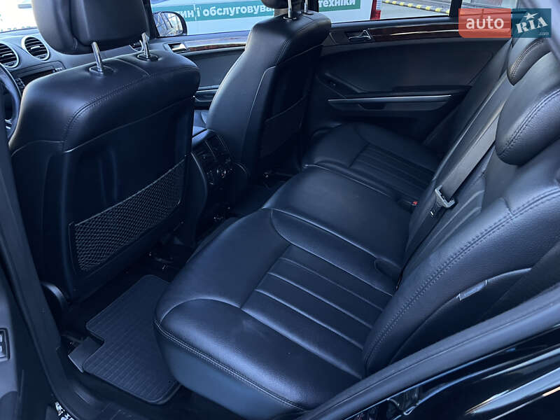 Внедорожник / Кроссовер Mercedes-Benz M-Class 2007 в Одессе