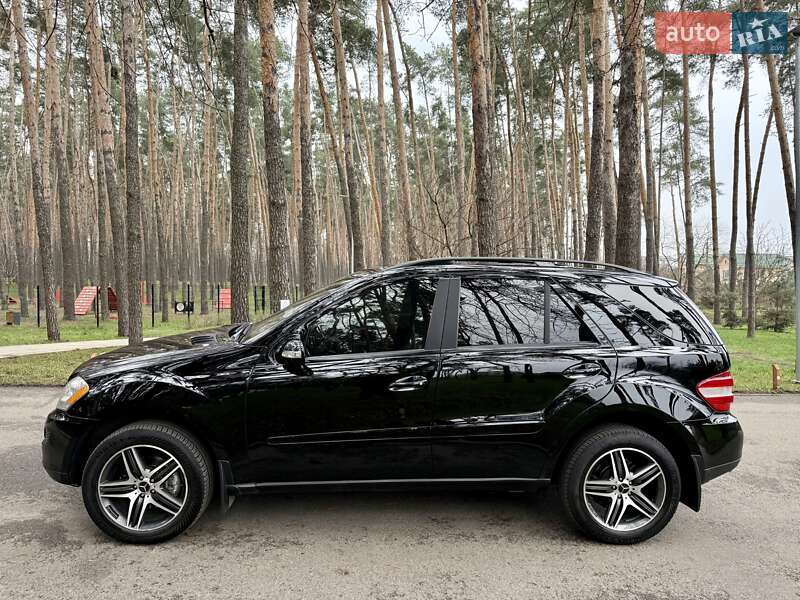 Внедорожник / Кроссовер Mercedes-Benz M-Class 2008 в Киеве