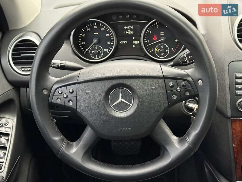 Внедорожник / Кроссовер Mercedes-Benz M-Class 2008 в Киеве