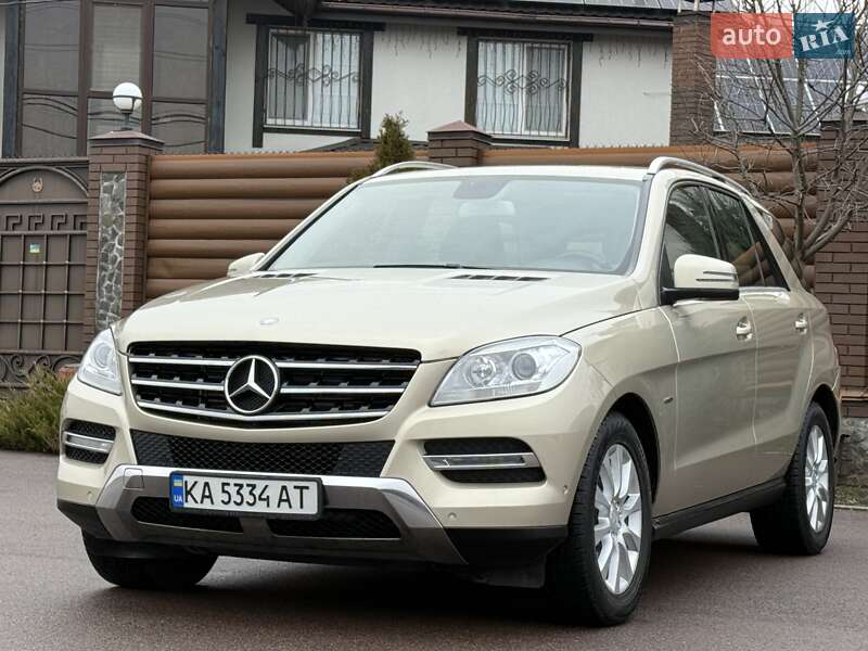 Внедорожник / Кроссовер Mercedes-Benz M-Class 2011 в Киеве фото 3 Внедорожник / Кроссовер Mercedes-Benz M-Class 2011 в Киеве