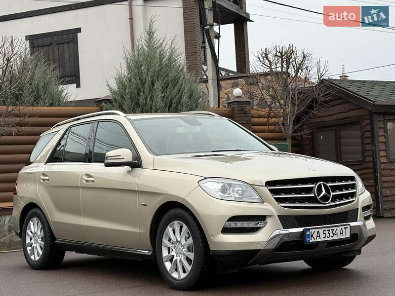 Внедорожник / Кроссовер Mercedes-Benz M-Class 2011 в Киеве фото 17 Внедорожник / Кроссовер Mercedes-Benz M-Class 2011 в Киеве