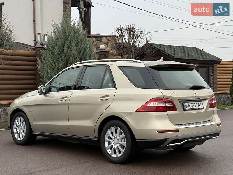 Внедорожник / Кроссовер Mercedes-Benz M-Class 2011 в Киеве фото 22 Внедорожник / Кроссовер Mercedes-Benz M-Class 2011 в Киеве