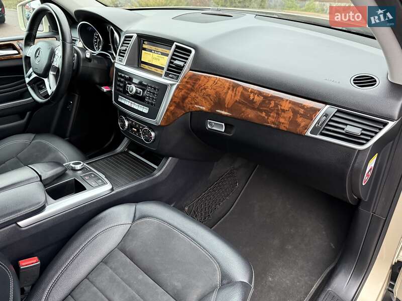 Внедорожник / Кроссовер Mercedes-Benz M-Class 2011 в Киеве фото 57 Внедорожник / Кроссовер Mercedes-Benz M-Class 2011 в Киеве