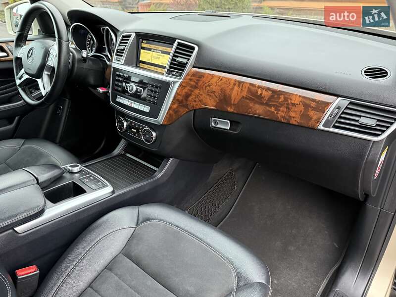 Внедорожник / Кроссовер Mercedes-Benz M-Class 2011 в Киеве фото 58 Внедорожник / Кроссовер Mercedes-Benz M-Class 2011 в Киеве