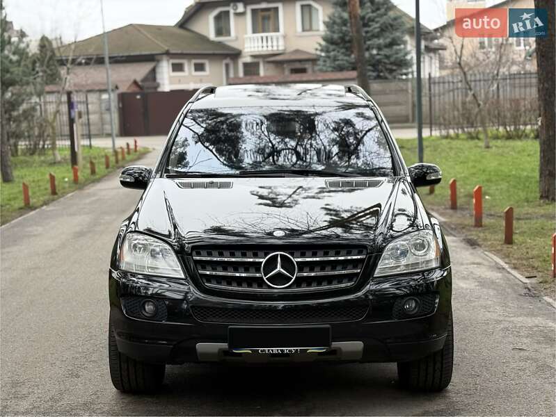 Внедорожник / Кроссовер Mercedes-Benz M-Class 2008 в Киеве