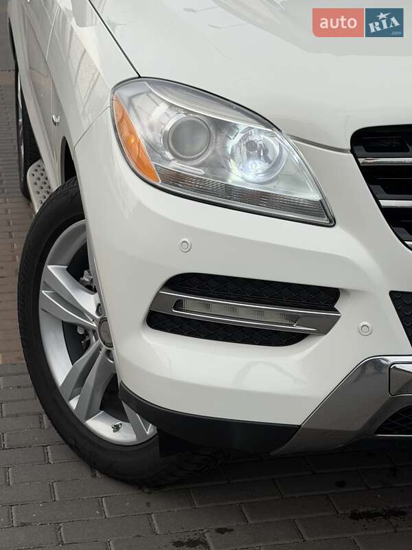 Позашляховик / Кросовер Mercedes-Benz M-Class 2011 в Білій Церкві
