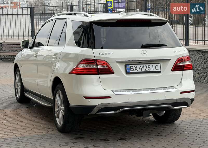 Позашляховик / Кросовер Mercedes-Benz M-Class 2011 в Білій Церкві