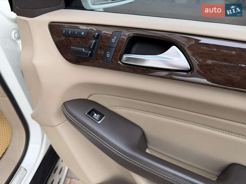 Позашляховик / Кросовер Mercedes-Benz M-Class 2011 в Білій Церкві