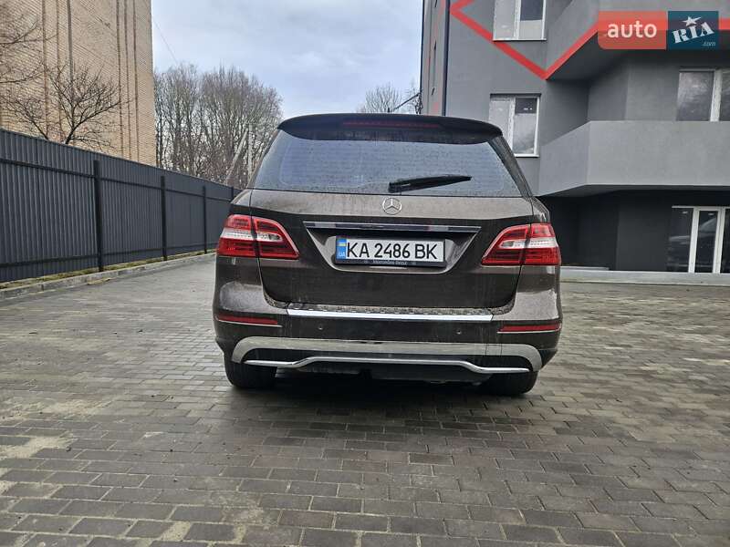 Внедорожник / Кроссовер Mercedes-Benz M-Class 2013 в Тернополе фото 12 Внедорожник / Кроссовер Mercedes-Benz M-Class 2013 в Тернополе