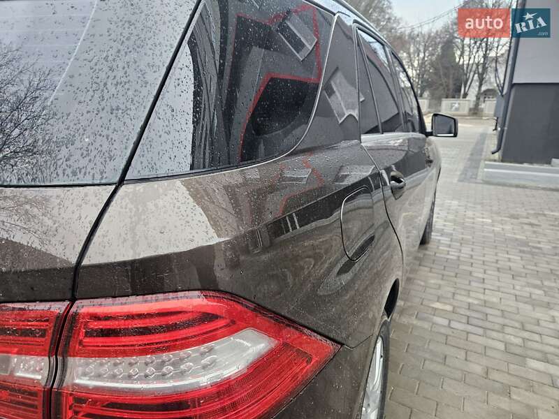 Внедорожник / Кроссовер Mercedes-Benz M-Class 2013 в Тернополе фото 18 Внедорожник / Кроссовер Mercedes-Benz M-Class 2013 в Тернополе