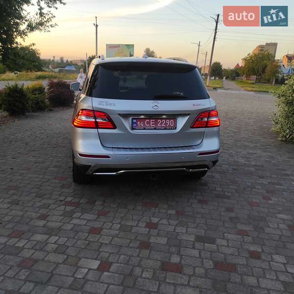 Внедорожник / Кроссовер Mercedes-Benz M-Class 2012 в Нововолынске