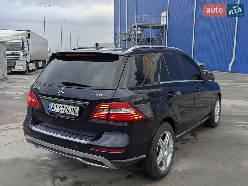 Позашляховик / Кросовер Mercedes-Benz M-Class 2012 в Львові