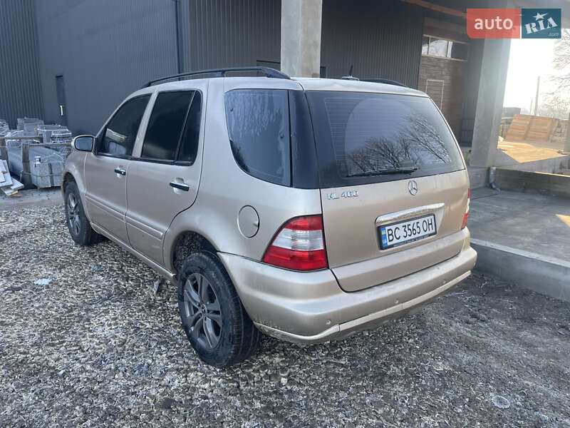 Внедорожник / Кроссовер Mercedes-Benz M-Class 2002 в Львове