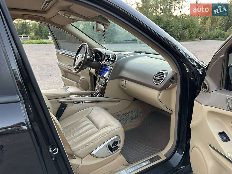 Внедорожник / Кроссовер Mercedes-Benz M-Class 2006 в Старом Самборе