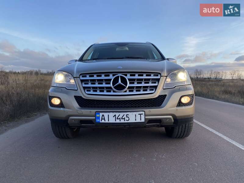 Внедорожник / Кроссовер Mercedes-Benz M-Class 2009 в Петропавловской Борщаговке фото 12 Внедорожник / Кроссовер Mercedes-Benz M-Class 2009 в Петропавловской Борщаговке