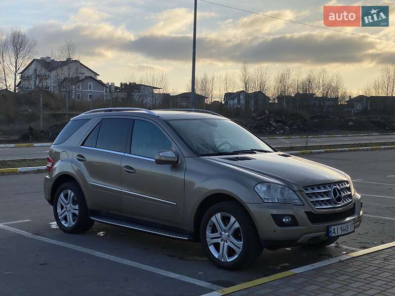 Внедорожник / Кроссовер Mercedes-Benz M-Class 2009 в Петропавловской Борщаговке фото 8 Внедорожник / Кроссовер Mercedes-Benz M-Class 2009 в Петропавловской Борщаговке