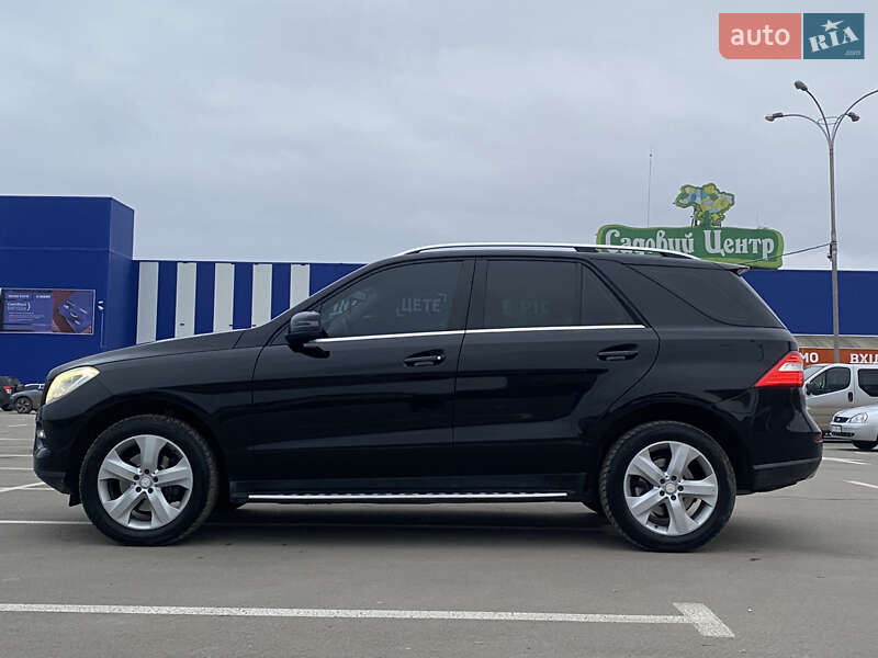 Внедорожник / Кроссовер Mercedes-Benz M-Class 2012 в Каменец-Подольском