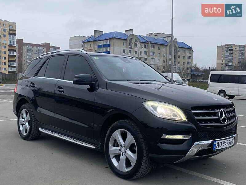 Внедорожник / Кроссовер Mercedes-Benz M-Class 2012 в Каменец-Подольском