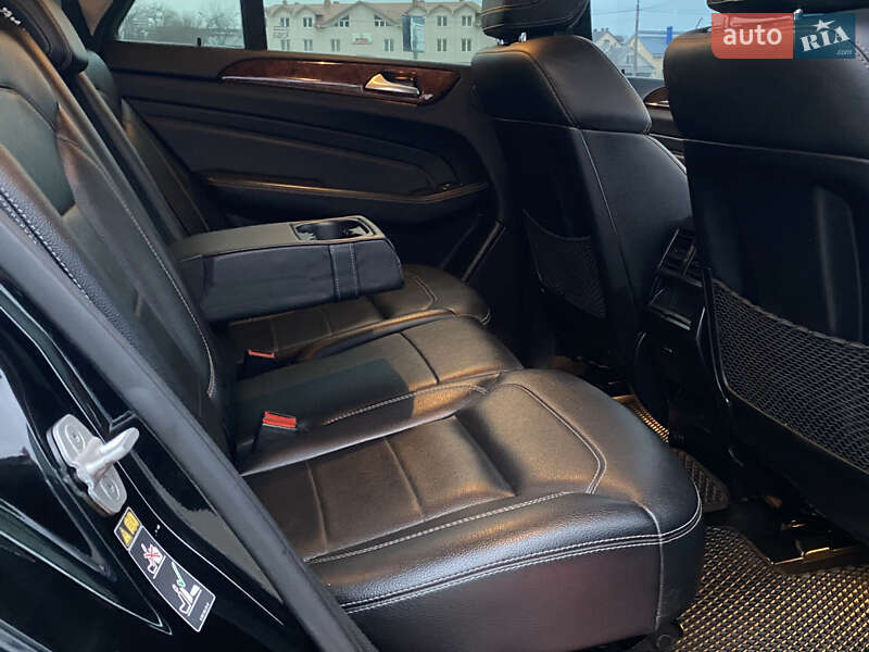 Внедорожник / Кроссовер Mercedes-Benz M-Class 2012 в Каменец-Подольском