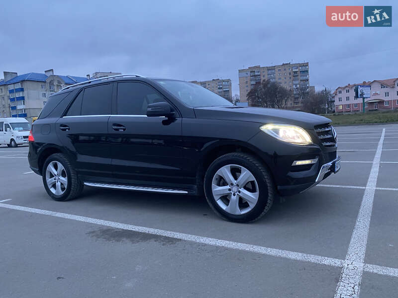 Внедорожник / Кроссовер Mercedes-Benz M-Class 2012 в Каменец-Подольском