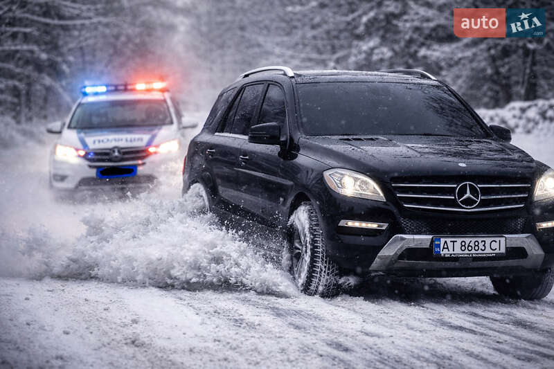 Mercedes-Benz M-Class 2012