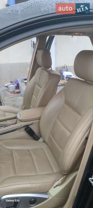 Позашляховик / Кросовер Mercedes-Benz M-Class 2009 в Чернівцях