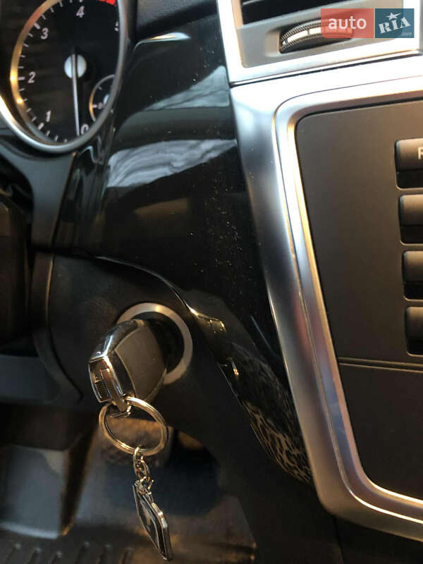 Позашляховик / Кросовер Mercedes-Benz M-Class 2015 в Тячеві