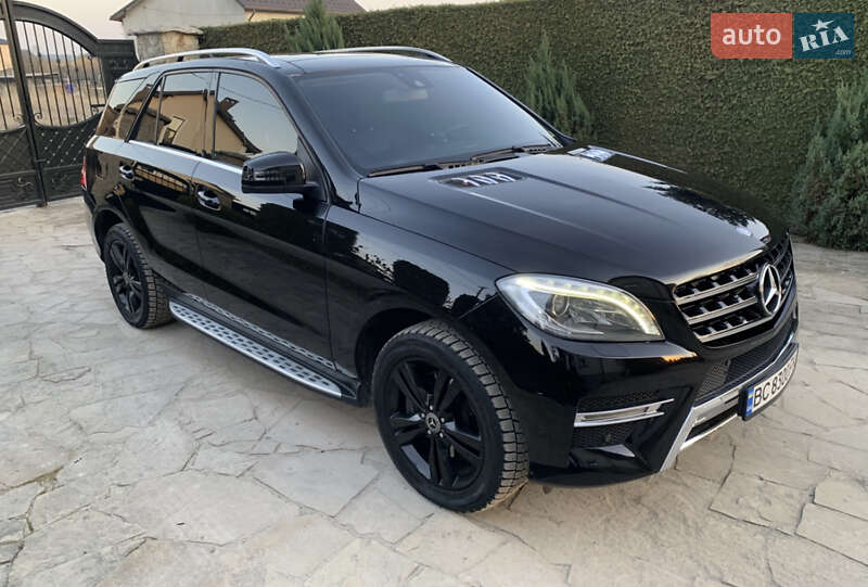 Mercedes-Benz M-Class 2012