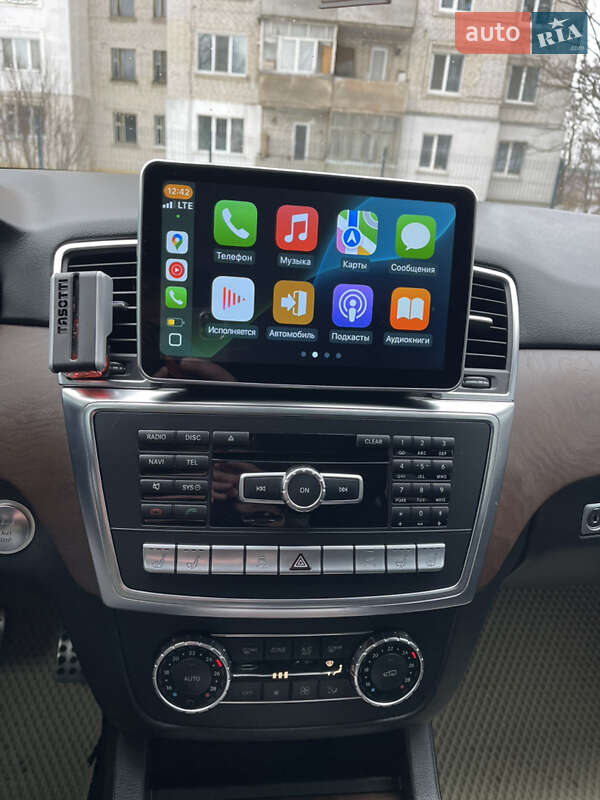 Позашляховик / Кросовер Mercedes-Benz M-Class 2014 в Фастові