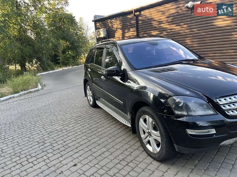 Позашляховик / Кросовер Mercedes-Benz M-Class 2007 в Одесі