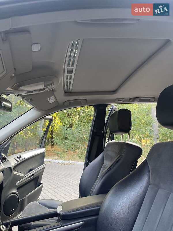 Позашляховик / Кросовер Mercedes-Benz M-Class 2007 в Одесі
