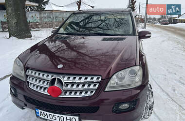 Внедорожник / Кроссовер Mercedes-Benz M-Class 2006 в Бердичеве
