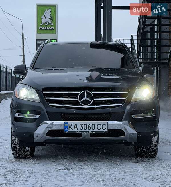 Внедорожник / Кроссовер Mercedes-Benz M-Class 2011 в Белой Церкви