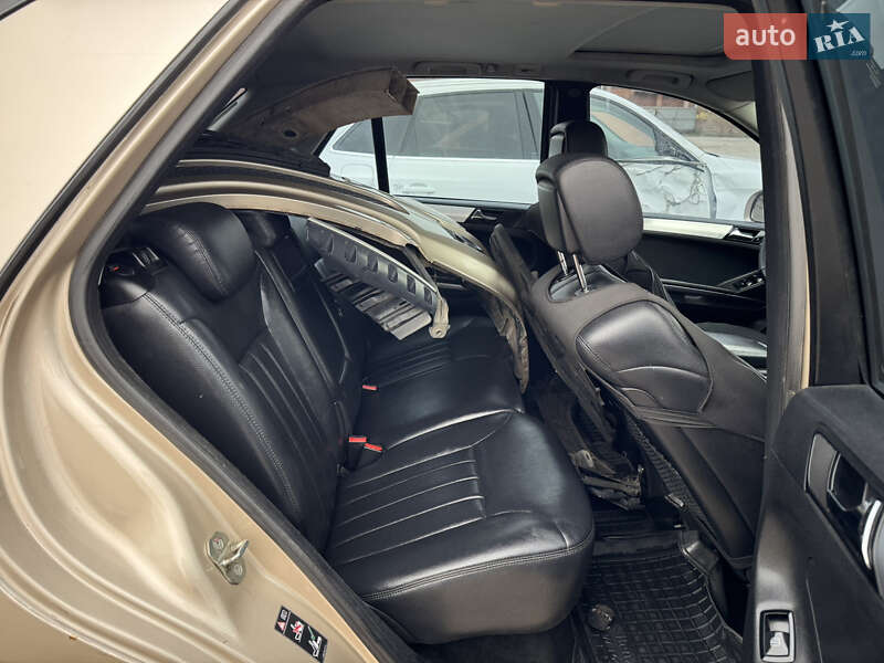 Внедорожник / Кроссовер Mercedes-Benz M-Class 2006 в Кропивницком