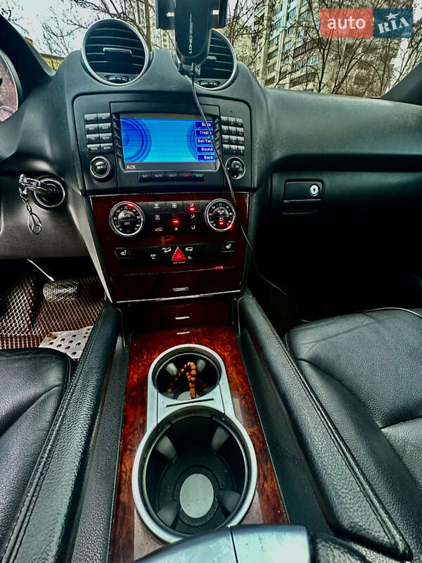 Внедорожник / Кроссовер Mercedes-Benz M-Class 2005 в Киеве фото 18 Внедорожник / Кроссовер Mercedes-Benz M-Class 2005 в Киеве